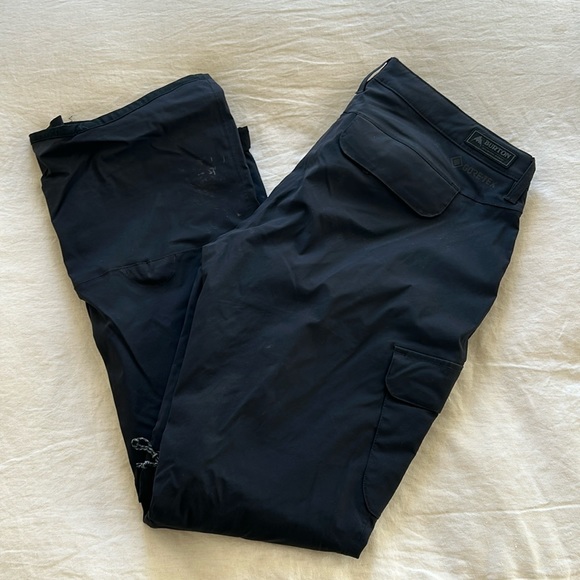 Burton Pants - ✨ BURTON GORETEX GLORIA PANT SZ L IN BLACK